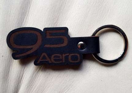 Leather saab 9.5 Aero keyring saab gifts: books, models...