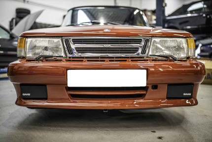 Pair of RBM Fog Lights Covers Saab 9000 and 900 carlsson/airflow Parts you won't find anywhere else