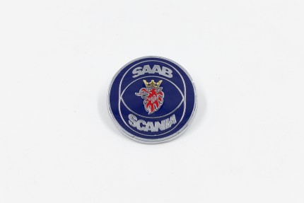 saab/scania emblem for 9000 CS on rear decor panel saab emblems and badges