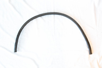 left wheel arch cover saab 9000 CD 1985-1990 Others parts: wiper blade, anten mast...