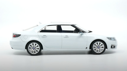 Saab 9-5 NG Aero model 1:18 saab gifts: books, models...