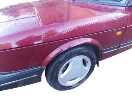 Complete fender extensions kit matt black for Saab 900 classic Others parts: wiper blade, anten mast...
