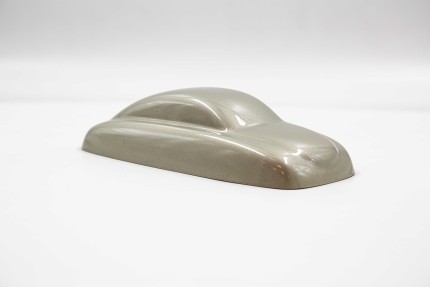 SAAB DEALER COLOR SHOWROOM DISPLAY MODEL FROG OAK - Saab Parchement Silver saab gifts: books, models...