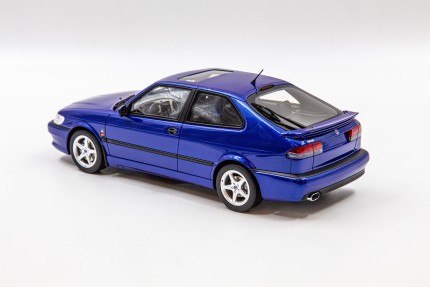 Saab 9-3 viggen model 1:18 in blue saab gifts: books, models...