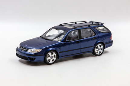 Saab 9-5 Estate Aero model 1:18 dark blue saab gifts: books, models...