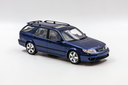 Saab 9-5 Estate Aero model 1:18 dark blue saab gifts: books, models...