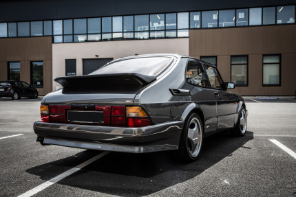 Airflow / Carlsson rear whaletail spoiler for saab 900 classic rear spoiler