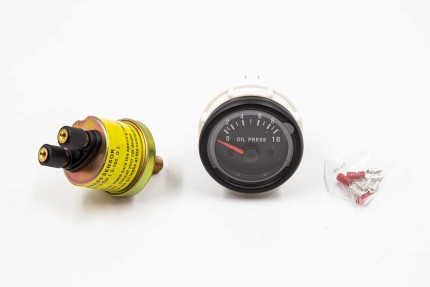 Additional oil pressure gauge Interior Accessories