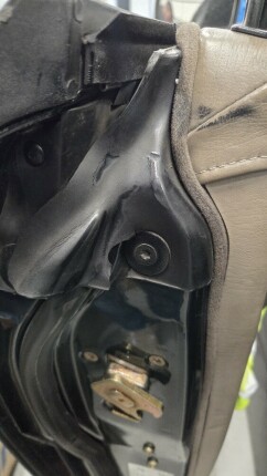 Door seals kit for saab 900 classic convertible. Parts you won't find anywhere else