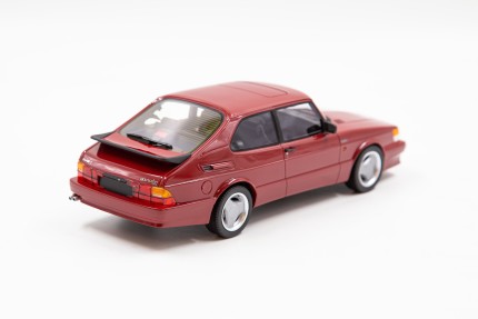 Saab 900 Turbo T16 Airflow model 1:18 in red saab gifts: books, models...