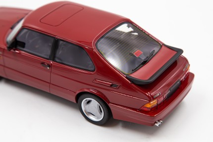 Saab 900 Turbo T16 Airflow model 1:18 in red saab gifts: books, models...