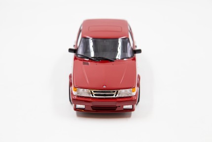 Saab 900 Turbo T16 Airflow model 1:18 in red saab gifts: books, models...