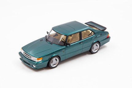 Saab 900 Turbo T16 Airflow model 1:18 in green saab gifts: books, models...