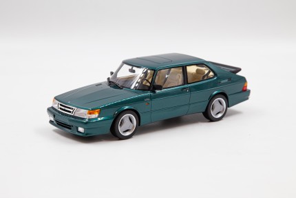 Saab 900 Turbo T16 Airflow model 1:18 in green saab gifts: books, models...